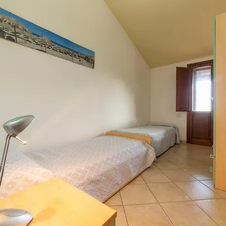 Le Residenze Di Porto Corallo