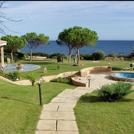 Holiday home Le Residenze Di Porto Corallo *