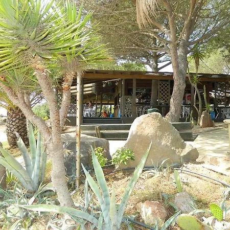 Le Residenze Di Porto Corallo
