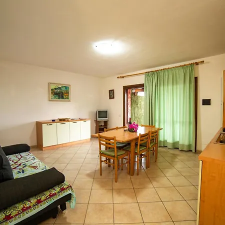 Le Residenze Di Porto Corallo * וילאפוצו