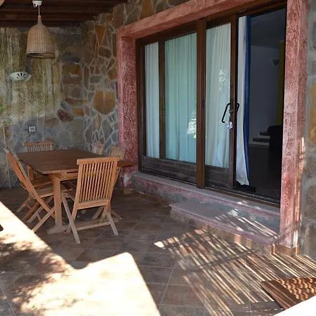 Dom wakacyjny Le Residenze Di Porto Corallo