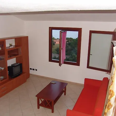 Le Residenze Di Porto Corallo בית נופש וילאפוצו