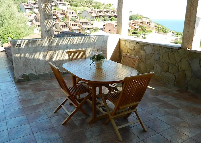 Le Residenze Di Porto Corallo Дом отдыха *