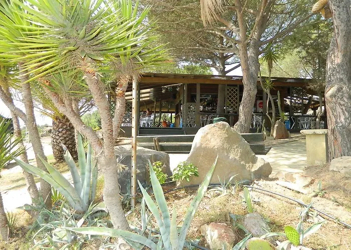 Le Residenze Di Porto Corallo