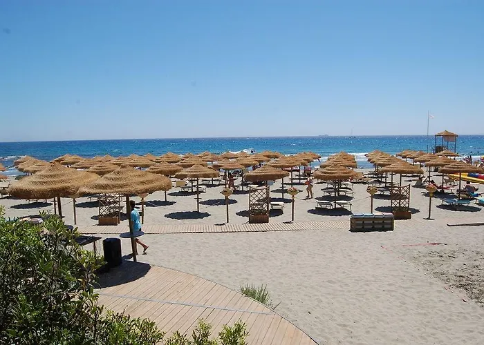 Le Residenze Di Porto Corallo Виллапутцу